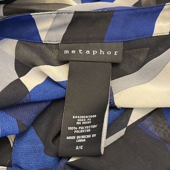 3/$30 Metaphor black blue sheer patterned cap sleeve blouse Size S - Picture 7 of 8